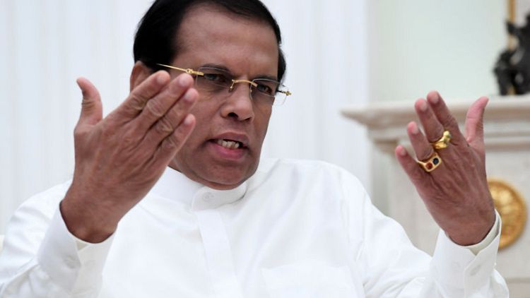 Sri Lanka president faces pressure to end political crisis