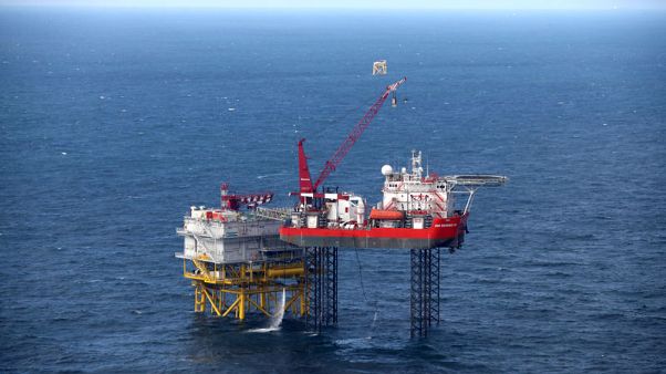 Scottish Power to replace gas, hydro projects with UK offshore wind Scottish Power to replace gas, hydro projects with UK offshore wind