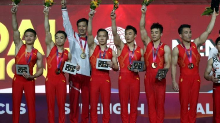 Mondiaux de gymnastique : les Chinois en or par équipes