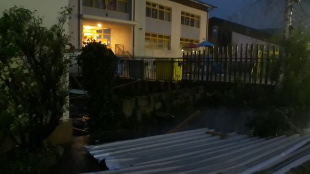 Maltempo: Sappada isolata. Frana strada Maltempo: Sappada isolata. Frana strada