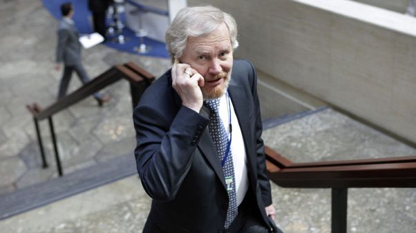 Russia sends officials to Venezuela to advise on crisis reforms Russia sends officials to Venezuela to advise on crisis reforms