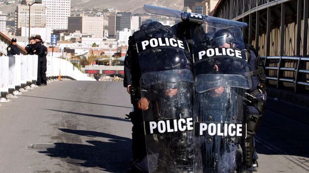Trump sends 5,200 troops to Mexico border as caravan advances Trump sends 5,200 troops to Mexico border as caravan advances