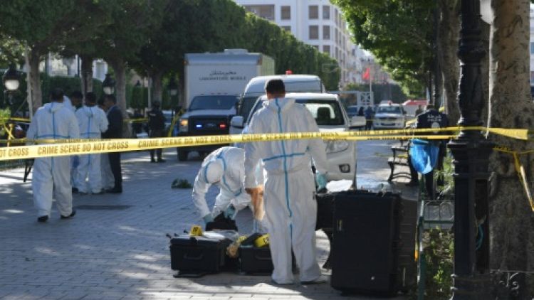 Quinze blessés dans le premier attentat à Tunis depuis 2015