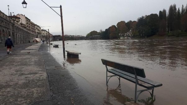Pioggia e vento,forti disagi su Piemonte Pioggia e vento,forti disagi su Piemonte
