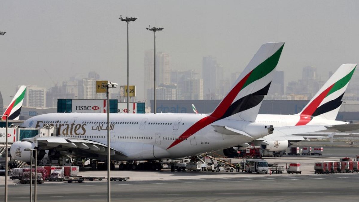 ما السبب في تراجع في حركة الركاب بمطار دبي في سبتمبر؟