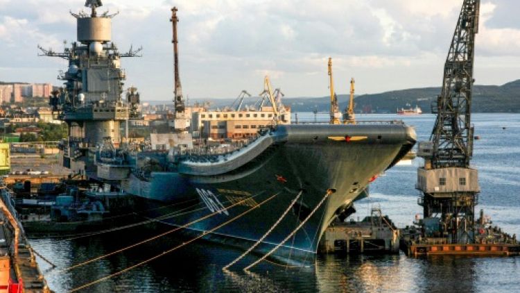 L'unique porte-avions russe endommagé lors de travaux de réparation
