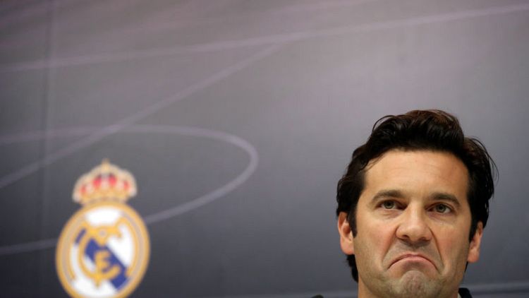 سولاري: لاعبو ريال مدريد يشعرون بألم ويرغبون في تجاوز التعثر