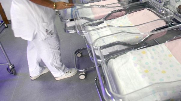 Lesioni a neonato, condannata ostetrica Lesioni a neonato, condannata ostetrica
