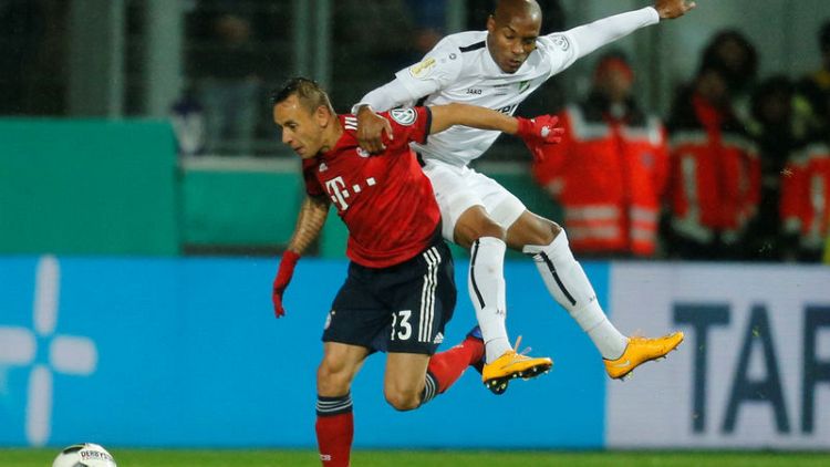 Lacklustre Bayern struggle to beat fourth-division club