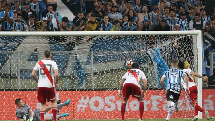 Late comeback at Gremio takes River into Libertadores final