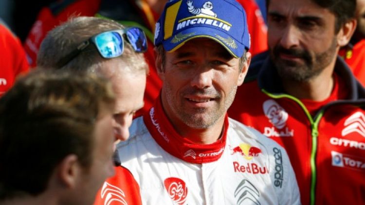 Dakar-2019: Sébastien Loeb se lance au volant d'une Peugeot
