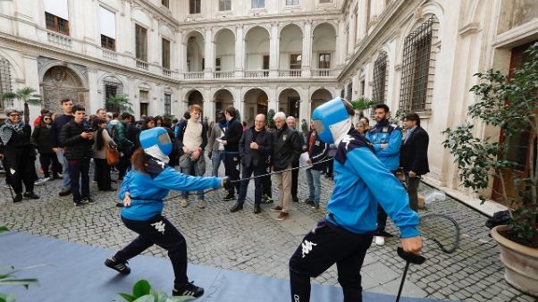 Scherma: show studenti a Palazzo Altemps Scherma: show studenti a Palazzo Altemps
