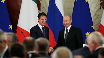 الرئيس الروسي يقبل دعوة لزيارة إيطاليا الرئيس الروسي يقبل دعوة لزيارة إيطاليا