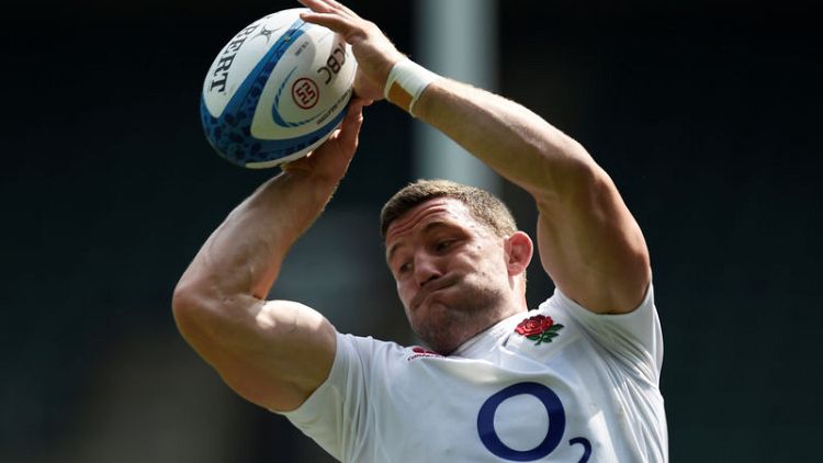 Wilson in at number eight for England, Farrell flyhalf