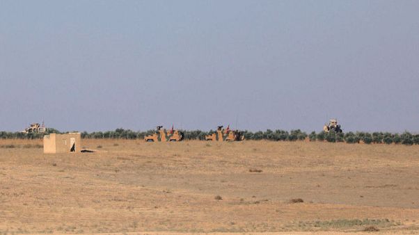 تركيا تبدأ دوريات مشتركة مع أمريكا في منبج السورية تركيا تبدأ دوريات مشتركة مع أمريكا في منبج السورية