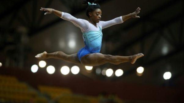 Mondiaux de gymnastique: 4e titre record pour l'Américaine Biles au concours général Mondiaux de gymnastique: 4e titre record pour l'Américaine Biles au concours général