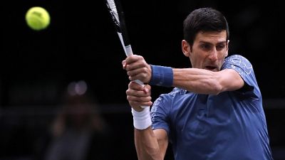 Tennis: Djokovic nei quarti a Parigi