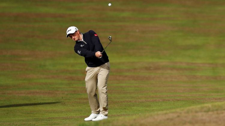 Dunne grabs narrow first-round lead in Turkey