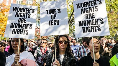 الآلاف من موظفي جوجل يتركون مكاتبهم مطالبين بحقوق المرأة