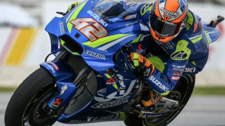 MotoGP: Rins (Suzuki) surprend avec une moto qui avait pris feu jeudi