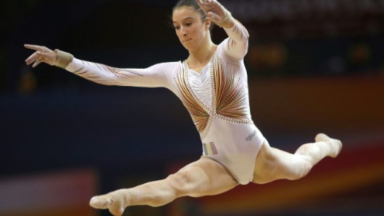 Mondiaux de gymnastique: la Belge Derwael en or aux barres, Biles en argent