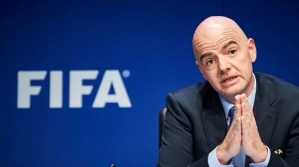 Fifa et UEFA: les Football Leaks pointent la proximité d'Infantino avec un magistrat suisse (média) Fifa et UEFA: les Football Leaks pointent la proximité d'Infantino avec un magistrat suisse (média)