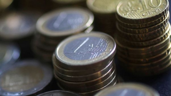 Europe focuses on growth, Fed to follow mid-terms Europe focuses on growth, Fed to follow mid-terms
