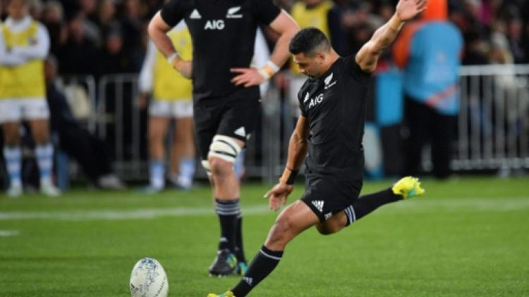 Rugby: la Nouvelle-Zélande bat largement le Japon 69 à 31