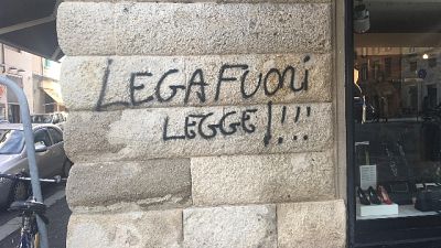 'Lega fuorilegge', scritte a Livorno