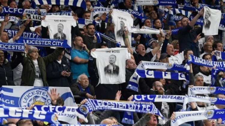 Angleterre: Leicester rend hommage à son président décédé