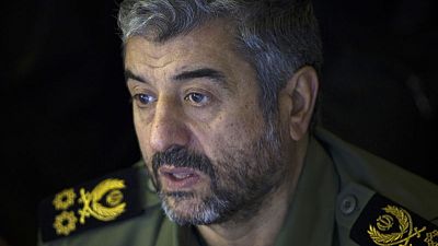 تلفزيون: قائد الحرس الثوري يقول إيران ستقاوم العقوبات الأمريكية وتتغلب عليها