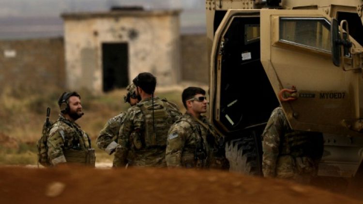 Syrie: l'armée américaine patrouille dans les zones kurdes à la frontière turque 