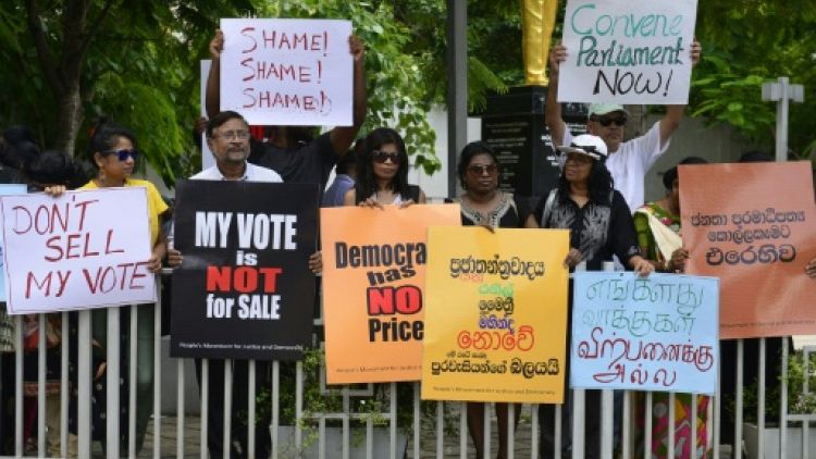 Sri Lanka: le parlement convoqué une semaine plus tard que prévu