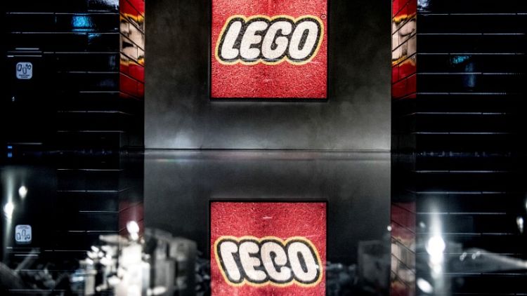 Toymaker Lego wins court case against Chinese copycats