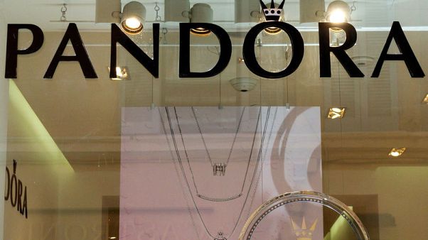 Jeweller Pandora cuts 2018 sales outlook, reviews long-term profit target Jeweller Pandora cuts 2018 sales outlook, reviews long-term profit target