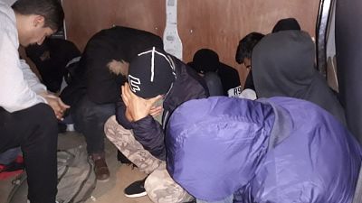 Migranti su furgone, arrestati passeur