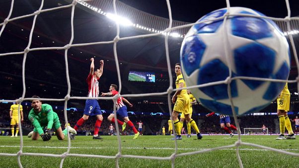 اتليتيكو ينهي مسيرة دورتموند الخالية من الهزيمة بالفوز 2-صفر اتليتيكو ينهي مسيرة دورتموند الخالية من الهزيمة بالفوز 2-صفر