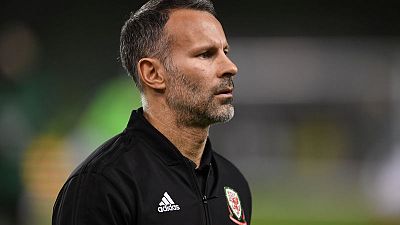 Man United must deliver complete performance at Juve - Giggs Man United must deliver complete performance at Juve - Giggs