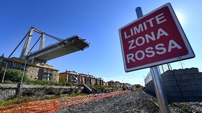Crollo ponte:ripresa aziende zona rossa
