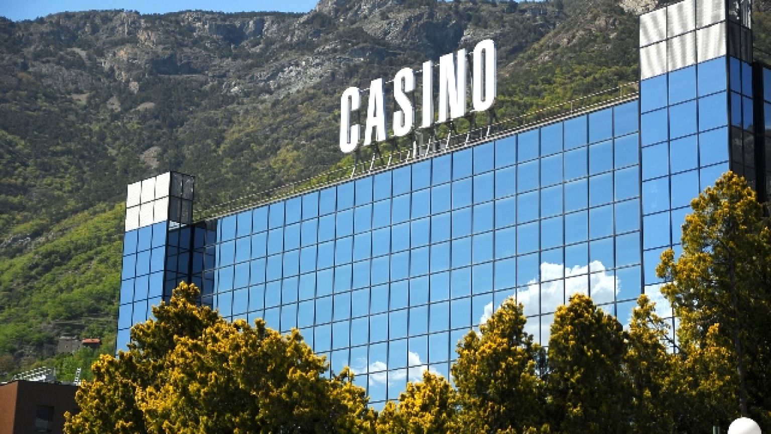 Chiesto fallimento casinò Saint-Vincent