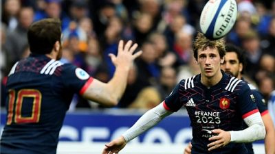 XV de France: avec une charnière Serin-Lopez et Iturria contre l'Afrique du Sud XV de France: avec une charnière Serin-Lopez et Iturria contre l'Afrique du Sud