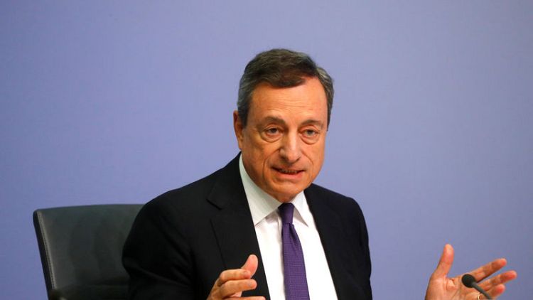 Euro zone growth risks rising but expansion to continue - Draghi