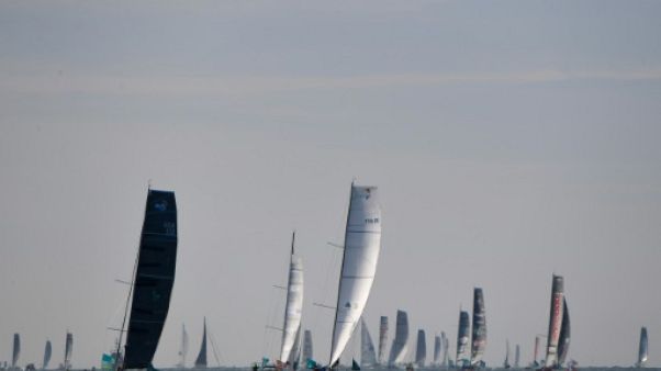 Route du Rhum: la flotte n'en finit pas de faire "des auto-tamponneuses", plein soleil pour Gabart Route du Rhum: la flotte n'en finit pas de faire "des auto-tamponneuses", plein soleil pour Gabart