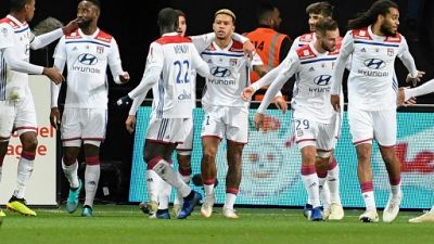 Ligue 1: Lyon se fait peur à Guingamp mais s'impose 4-2 chez la lanterne rouge