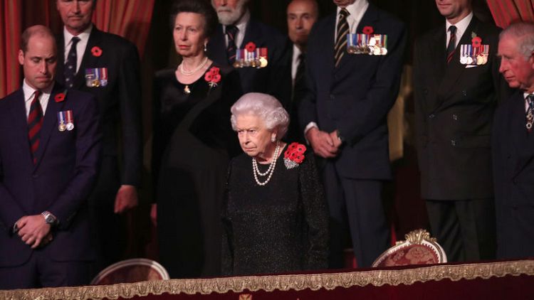 ملكة بريطانيا تطلق احتفالات الذكرى المئوية لانتهاء الحرب العالمية الأولى