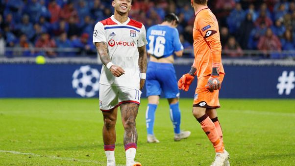 ديباي يتألق في انتصار ليون 4-2 على جانجون ديباي يتألق في انتصار ليون 4-2 على جانجون