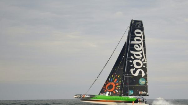 Route du Rhum: Coville est reparti en course à bord de son Ultime réparé Route du Rhum: Coville est reparti en course à bord de son Ultime réparé