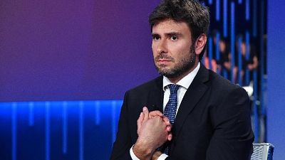 Di Battista, recitano parte verginelle.. Di Battista, recitano parte verginelle..