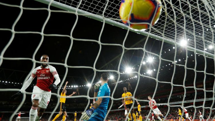 Late Mkhitaryan strike earns Arsenal 1-1 draw against Wolves
