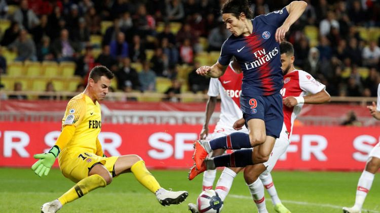 Cavani hits hat-trick as PSG hammer hapless Monaco 4-0